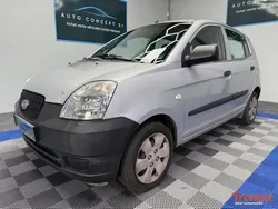Kia Picanto 1.1 ESSENCE 65CV