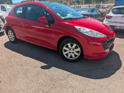 Peugeot 207 1.4 vti 95 premium pack serie 64 garantie 12 mois