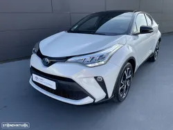 Toyota C-HR 1.8 Hybrid Square Collection