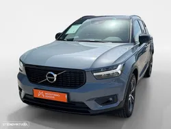 Volvo XC 40 1.5 T2 Plus Dark Auto