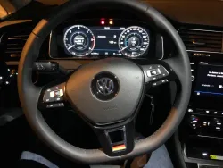 VOLKSWAGEN Golf 2.0TDI R-Line 110kW