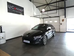 Skoda Octavia Combi IV 2.0 TDI 200 ch 4X4 Sportline DSG7 - 1°Main - Origine France - Suivi Complet Skoda - TVA - Apple Carplay - Caméra - Tuner DAB - Sièges AV chauffants