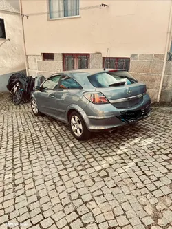 Opel Astra GTC 1.7 CDTI