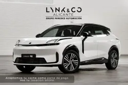 LYNK & CO 08 08 1.5 PHEV Core