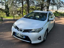 Toyota Auris 2.0 D-4D break 126 CV