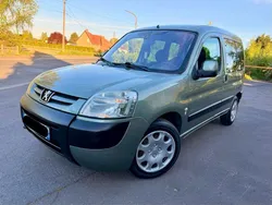 PEUGEOT PARTNER 1.6 HDI 90cv pack RELAX an.2007 156.000klm CLIM/ RÉGULATEUR/ DOUBLE PORTE LATÉRAL/ ATTELAGE