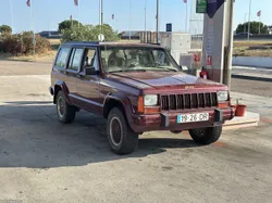 Jeep Cherokee 2.1Turbo Diesel 4x4
