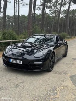 Porsche Panamera 4 E-Hybrid Executive