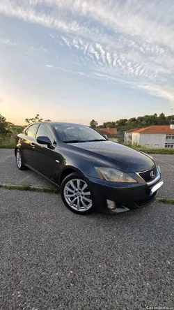 Lexus IS 220 D 177CV LUXURY