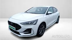 Ford Focus 1.0 EcoBoost MHEV ST-Line X de 2025