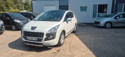 PEUGEOT 3008 - 1.6 HDi 110ch - Boite Auto - Féline