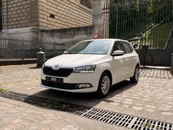 SKODA FABIA 1.0 MPI 60 ch BVM5 Business / IDEAL JEUNE PERMIS / FAIBLE CONSO