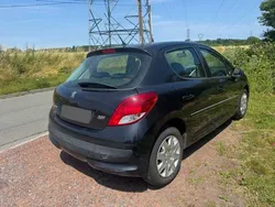 Peugeot 207 1.4I ACTIVE ESSENCE clim 5 portes