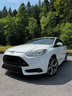 Ford Focus st sw mk3 250cv miltek