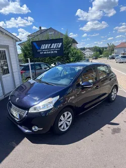 PEUGEOT 208 1.6 e-HDi 92 CV GARANTIE 12 MOIS MOTEUR & BOÎTE