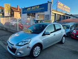Belle Clio III 1.2i essence 75cv 147.800kms clim poss garantie 12 / 24 / 36 mois