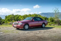 Mercedes CE 200 A124