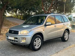 Toyota RAV4 2.0VVT-i