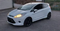 Ford Fiesta 1.6tdci kits st impecável