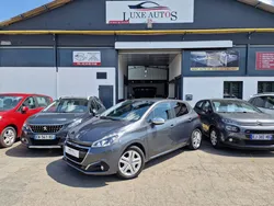 Peugeot 208 1.2 puretech 82 style 5p premiere main
