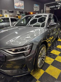 Audi e-tron 55