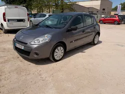 Renault Clio III 1.2i 16v 75cv