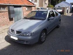 Megane coupé 1300 euros