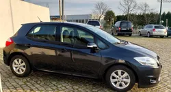 Toyota Auris 1.4 D-4D 90 COMFORT + NAVI