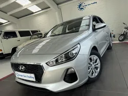 Hyundai i30 1.6CRDI 95CH ENTRETIEN COMPLET HYUNDAI CLIM GAR 12M