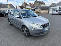 VOLKSWAGEN POLO TDI 70 Confort clim ct ok