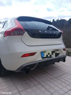Volvo V40 D2 R Design