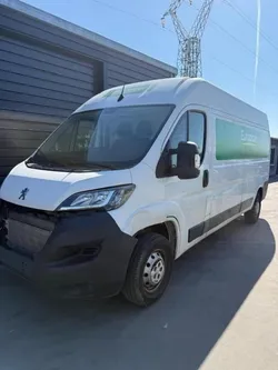 Peugeot Boxer FOURGON FG PREMIUM 335 L3H2 BLUEHDI 140 CV S&S BVM MOTEUR CASSER