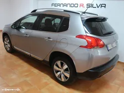 Peugeot 2008 1.2 VTi Allure