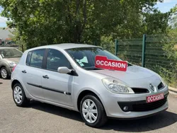 MAGNIFIQUE Renault Clio3 moteur 1:5 DCI 85 cv Première Main Fiable Kilométrage 51:000 véhicules irréprochable Etc