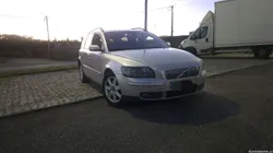 Volvo V50 momentun
