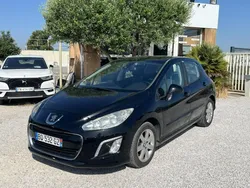 PEUGEOT 308 1.6 e-HDi - 112 CV BERLINE ALLURE PHASE 2 / CLIM AUTO / REGULATEUR / JANTES