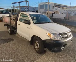 Toyota Hilux 2.5 D-4D 2WD CE AC