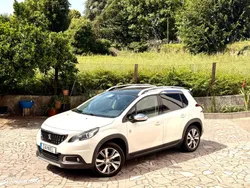 Peugeot 2008 1.2 PureTech Crossway