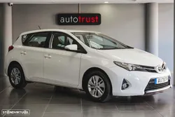Toyota Auris 1.4 D-4D Comfort+J16+Navi