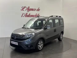 Fiat DOBLO 1.6 jtd 120 ch Lounge 7 places / Climatisation / Attelage / Régulateur /