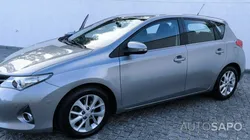Toyota Auris 1.33 VVT-i Exclusive+VSC de 2013