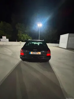 Audi A4 1900 tdi sw 115 1999