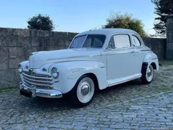 Ford 100cv coupe V8