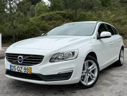 Volvo V60 2.4 D6 Momentum AWD Phev