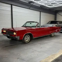 Chrysler NEWPORT 6.3 V8 275 CABRIOLET | Sièges Électriques | Capote Électrique | CG Collection
