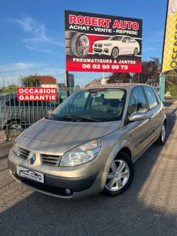 Renault scenic 2.0 essence 136 cv