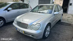 Mercedes-Benz C 220