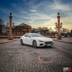 MASERATI GHIBLI SQ4 GRANSPORT 430 CH – 82 000 KM TVA recupérable