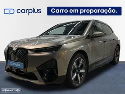 BMW iX xDrive 40