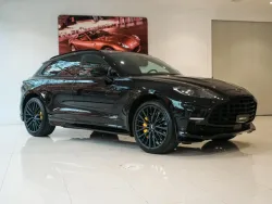 Aston Martin DBX 707